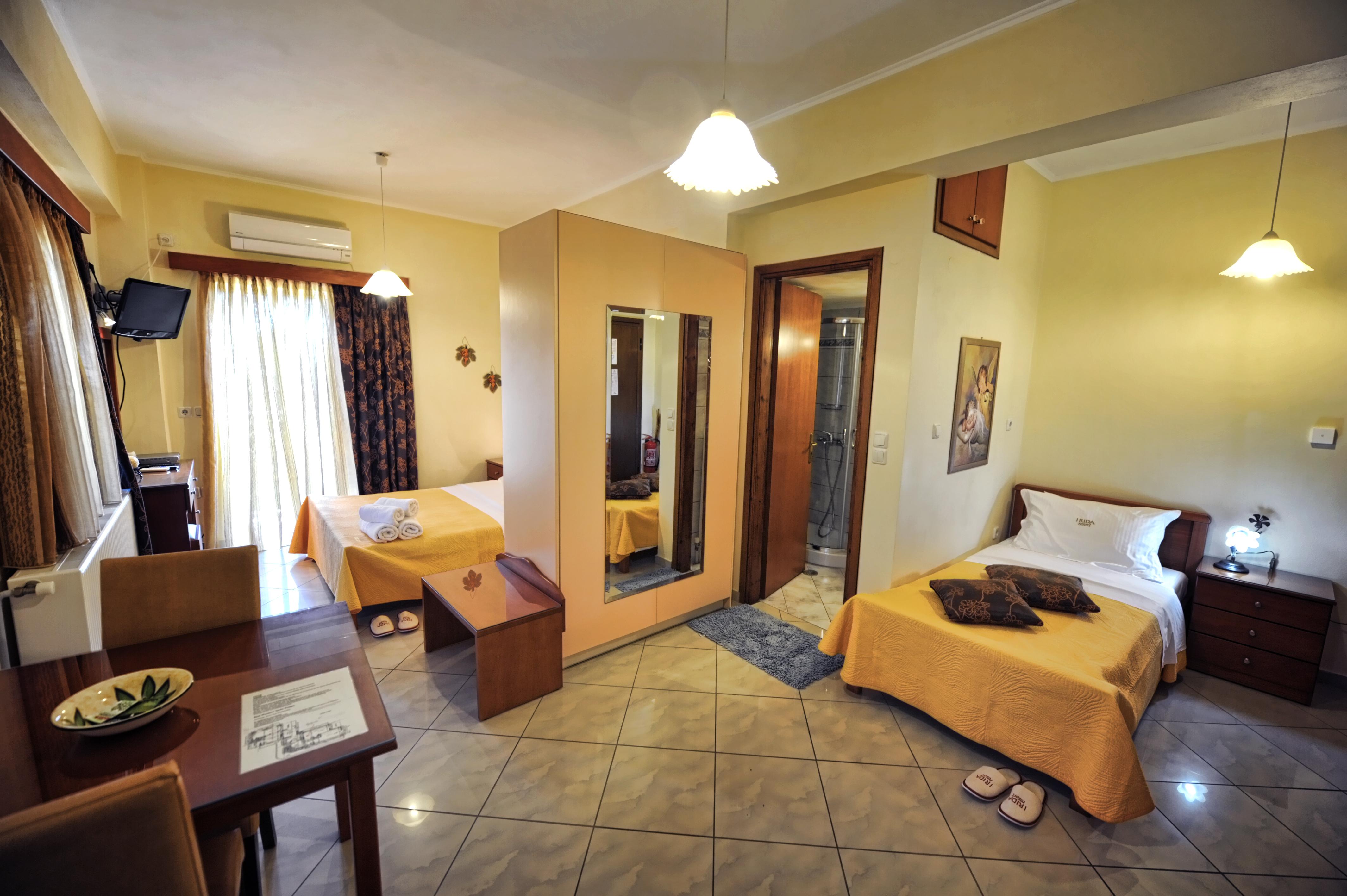 Irida Beach Resort Suites Kyparissia Dış mekan fotoğraf