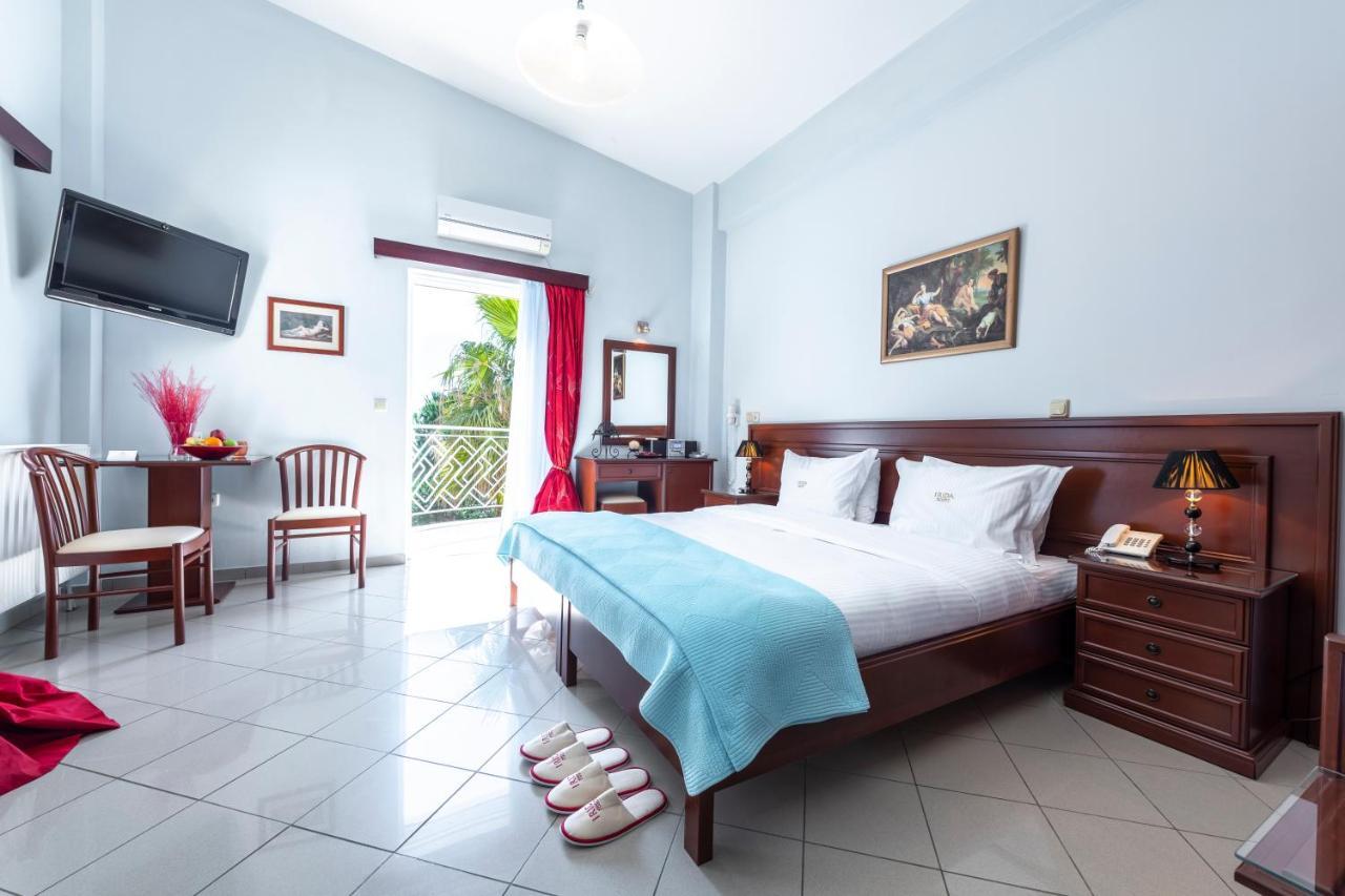 Irida Beach Resort Suites Kyparissia Dış mekan fotoğraf