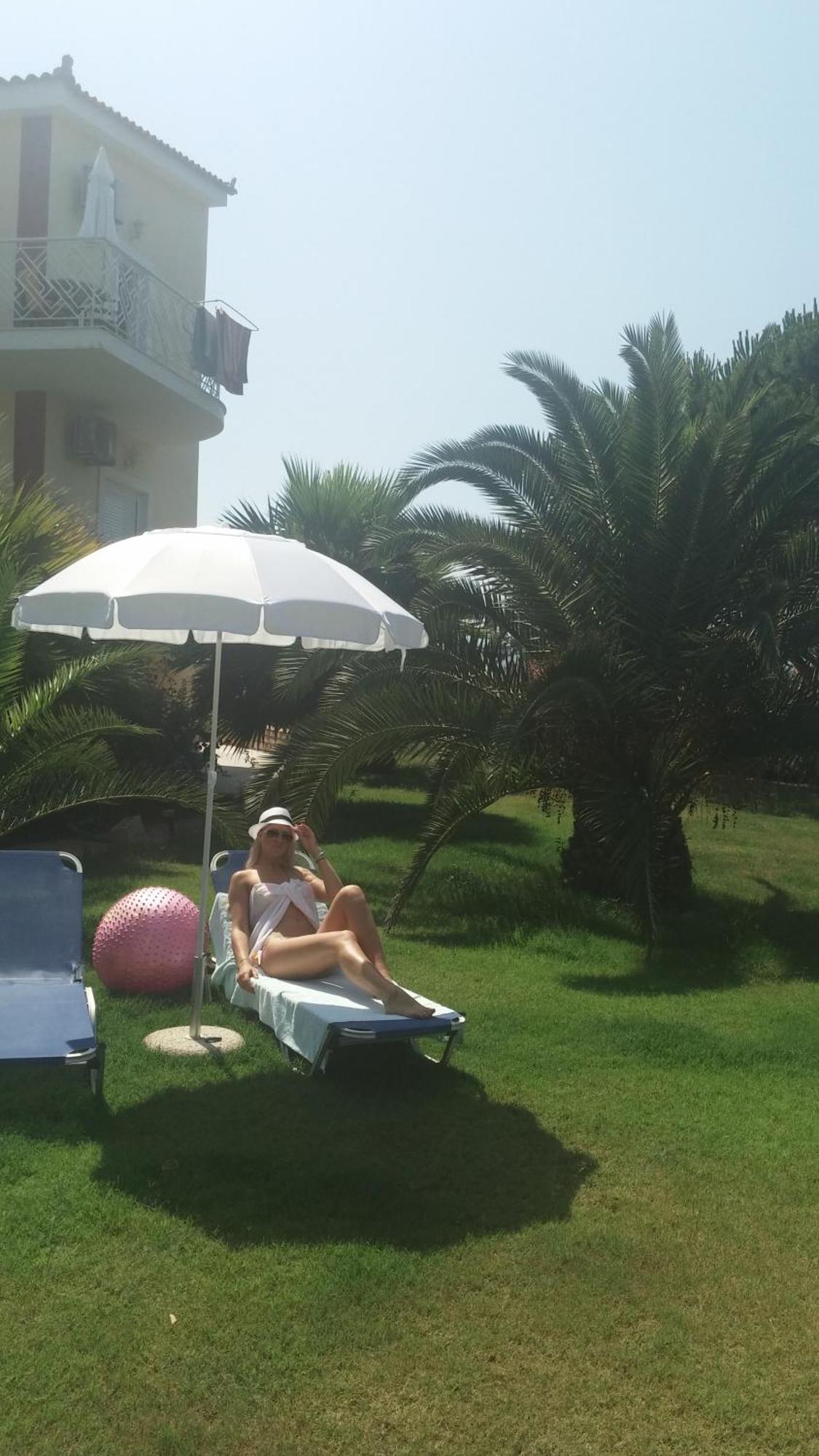 Irida Beach Resort Suites Kyparissia Dış mekan fotoğraf